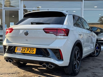 Used Volkswagen T-Roc 2022 for sale - 76647523: Photo