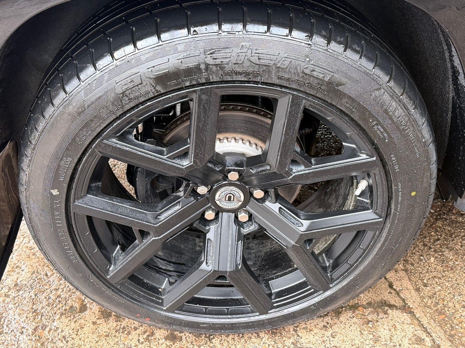 Used Land Rover Defender 2021 for sale - 77426175: Photo 19