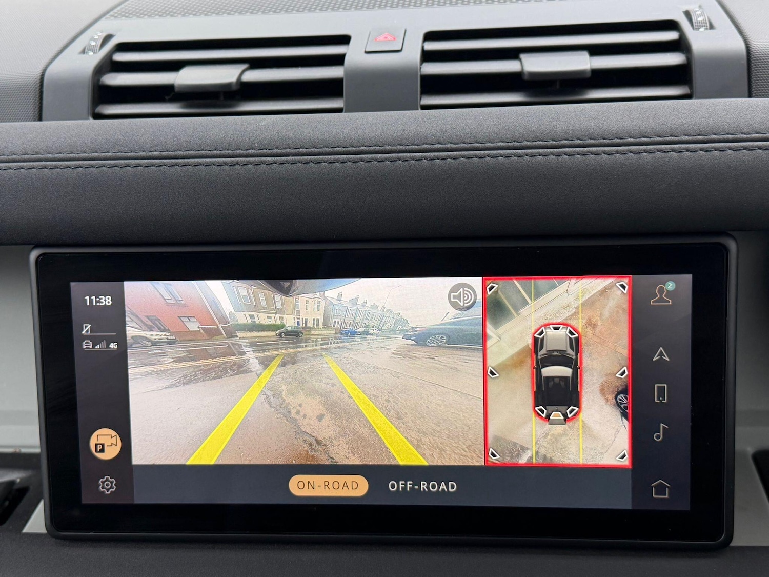 Used Land Rover Defender 2021 for sale - 77426175: Photo 24