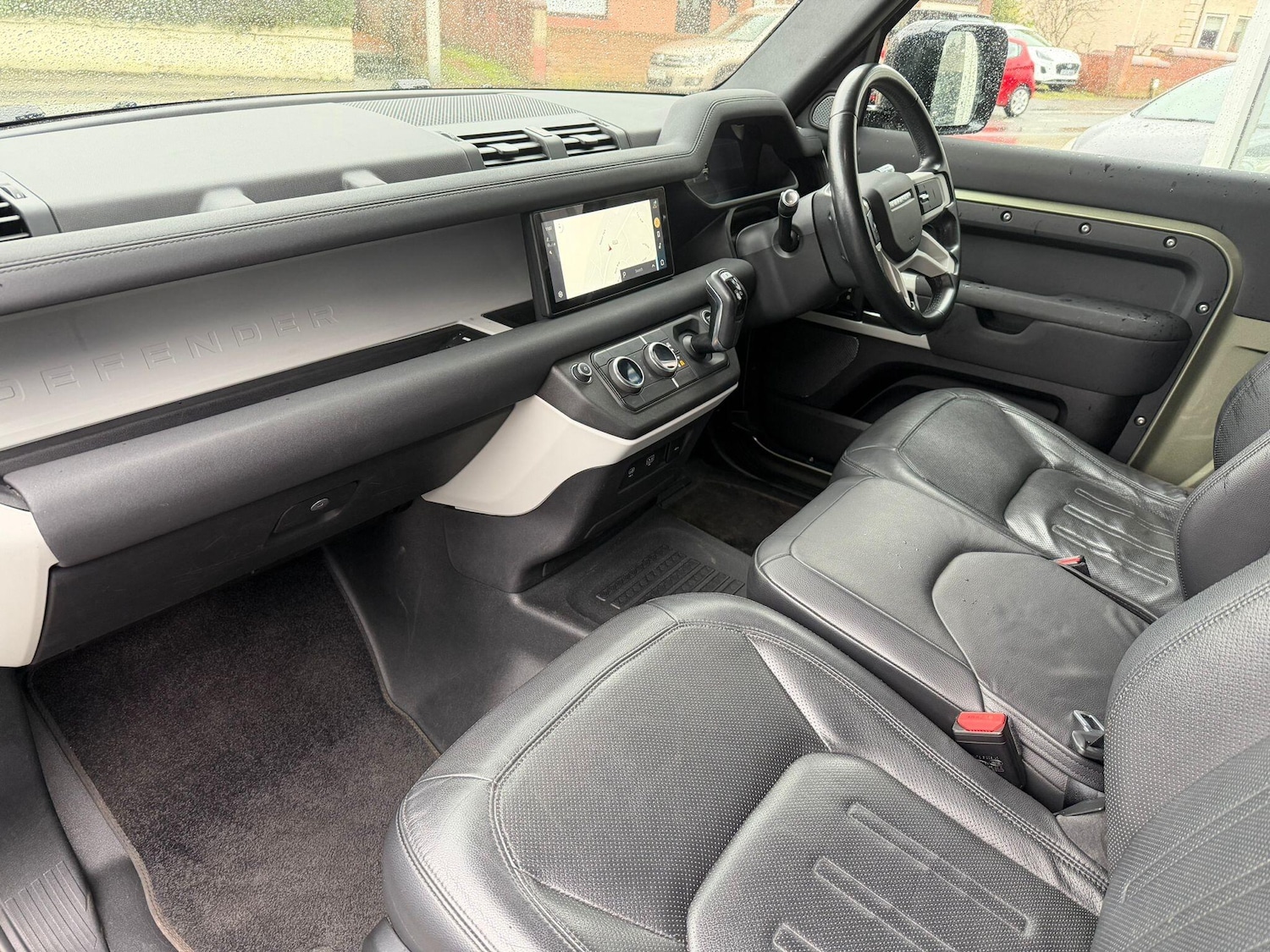 Used Land Rover Defender 2021 for sale - 77426175: Photo 28