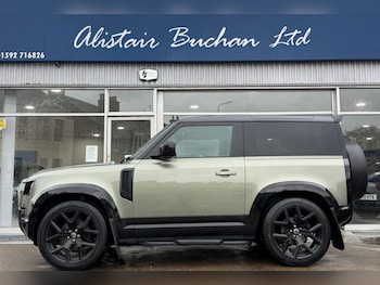 Used Land Rover Defender 2021 for sale - 77426175: Photo
