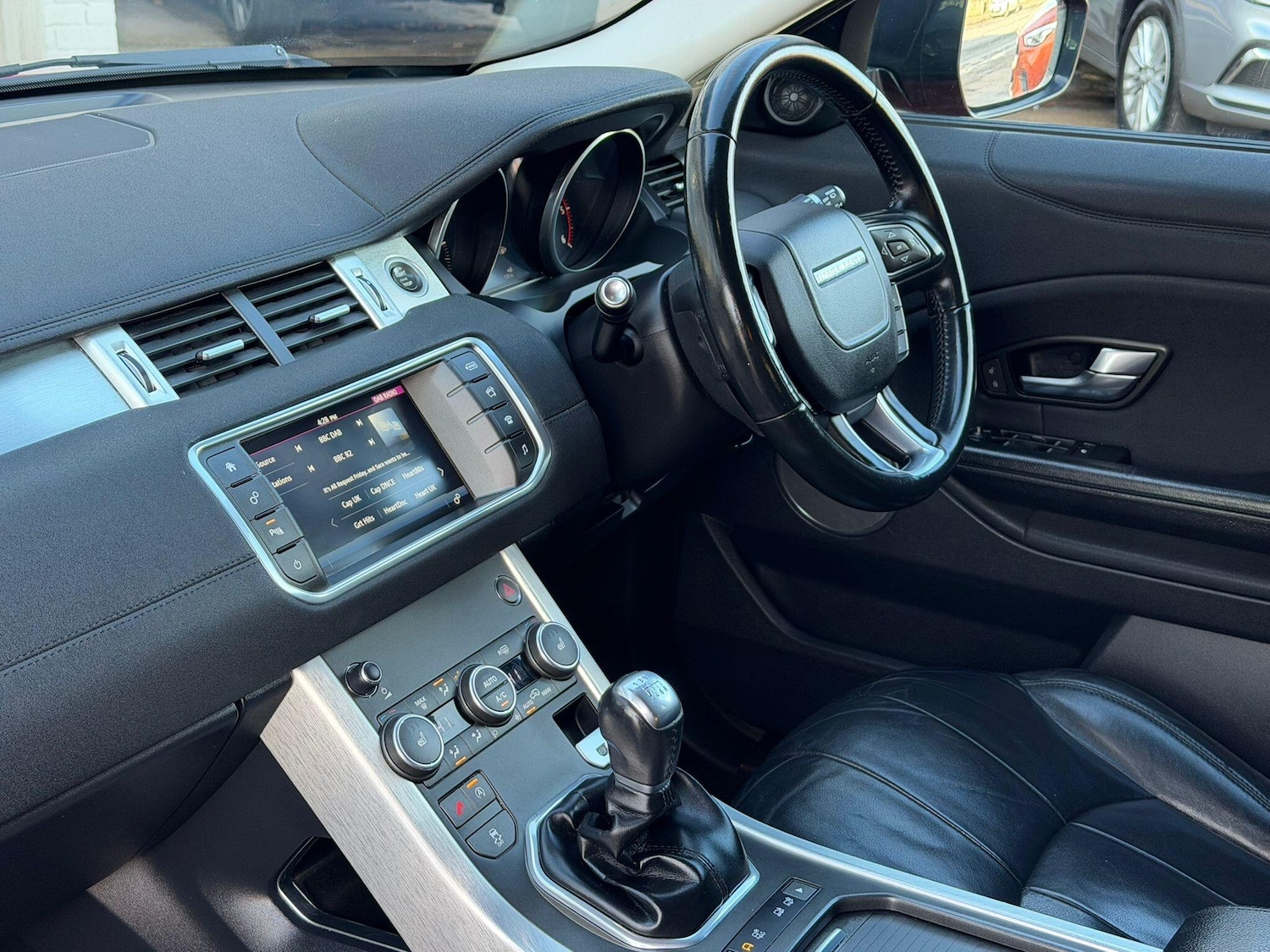 Used Land Rover Range Rover Evoque for sale - 77883430: Photo 4