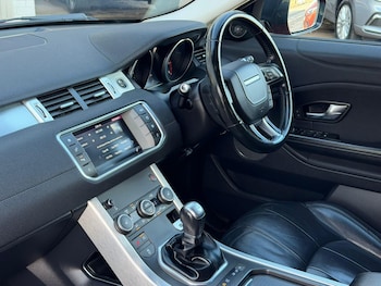 Used Land Rover Range Rover Evoque 2016 for sale - 77883430: Photo