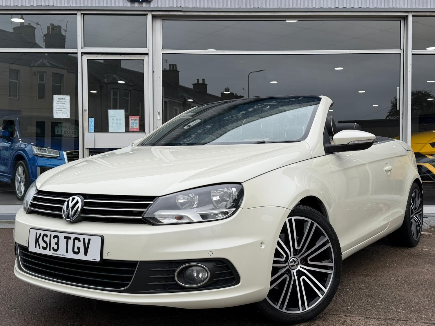 Used Volkswagen EOS 2013 for sale - 76647567: Photo 1