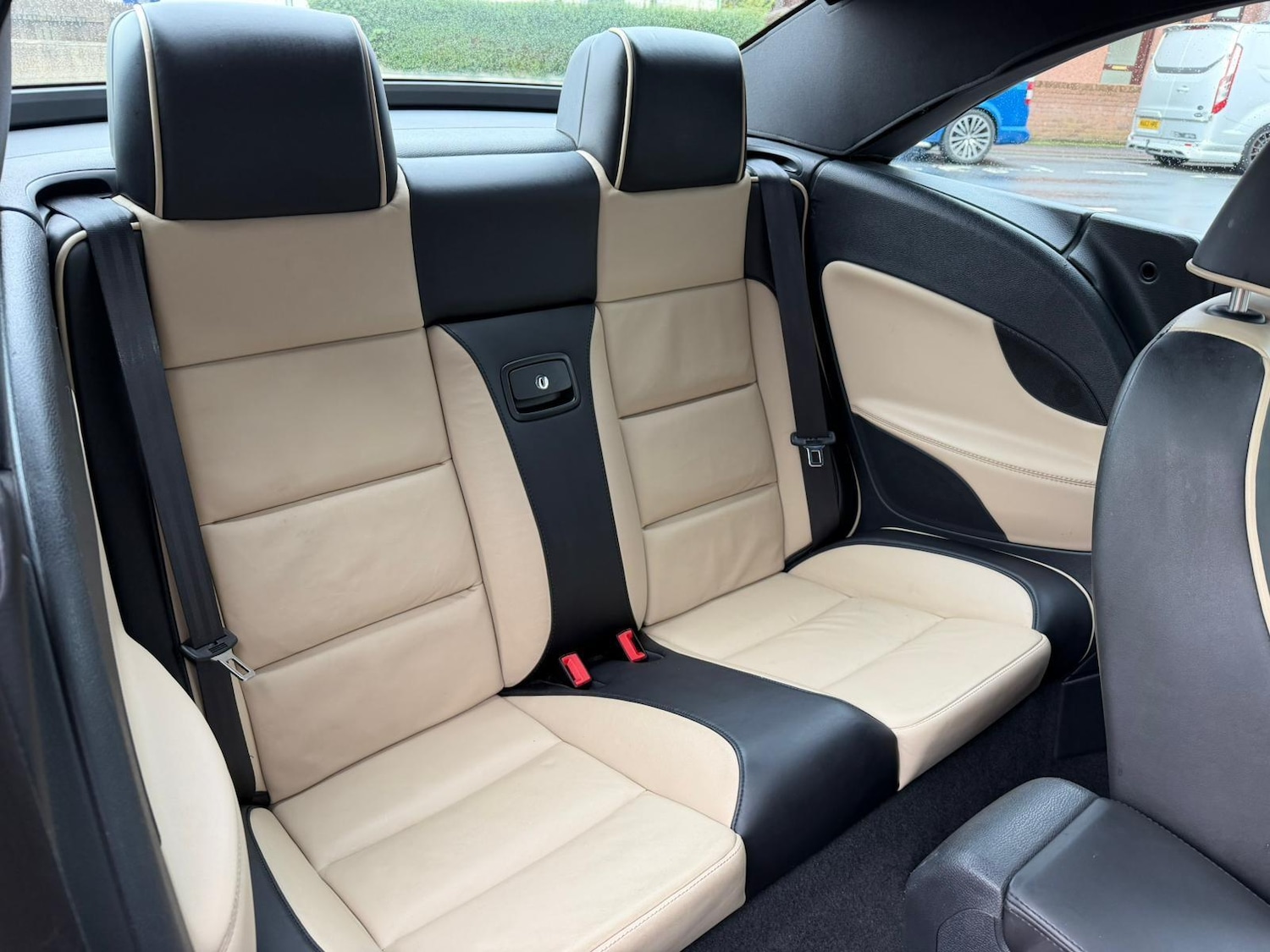 Used Volkswagen EOS 2013 for sale - 76647567: Photo 16