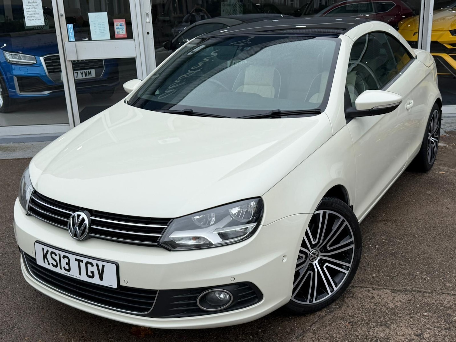 Used Volkswagen EOS 2013 for sale - 76647567: Photo 5