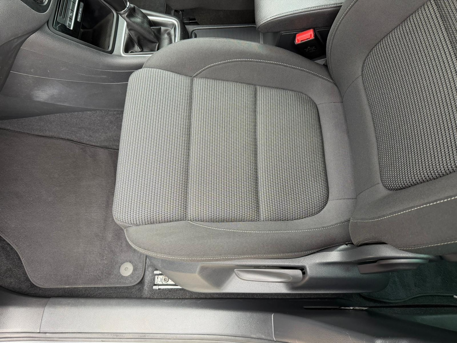 Used Volkswagen Sharan 2017 for sale - 76647491: Photo 37