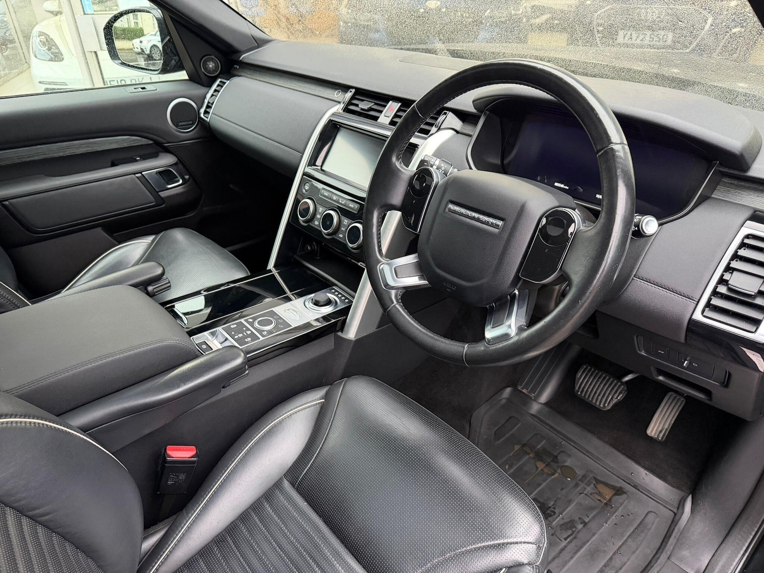 Used Land Rover Discovery 2019 for sale - 77523586: Photo 6