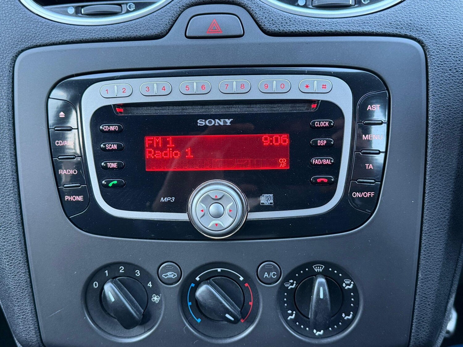 Used Ford Focus 2007 for sale - 76647458: Photo 18