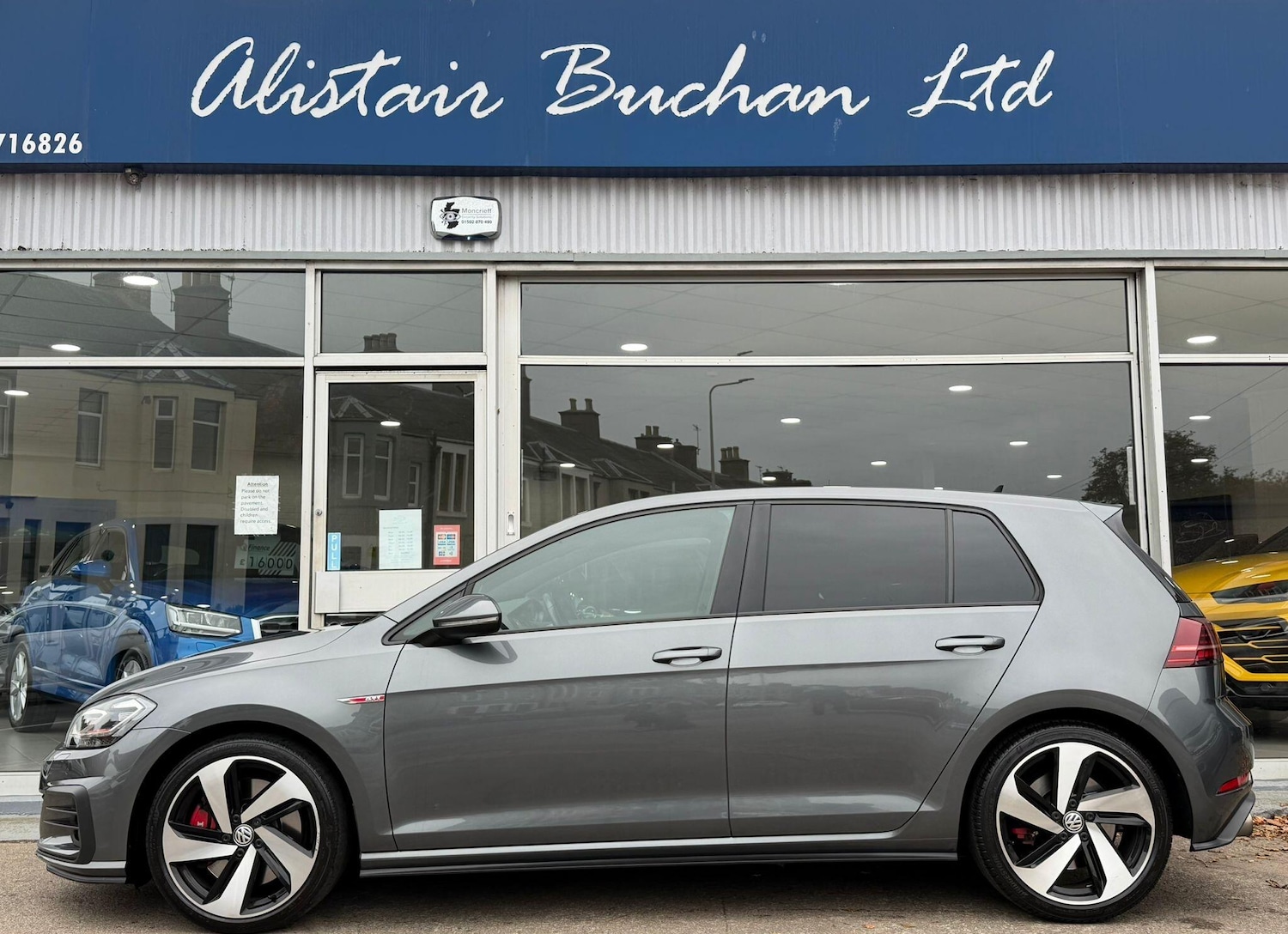 Used Volkswagen Golf 2018 for sale - 76993792: Photo 3