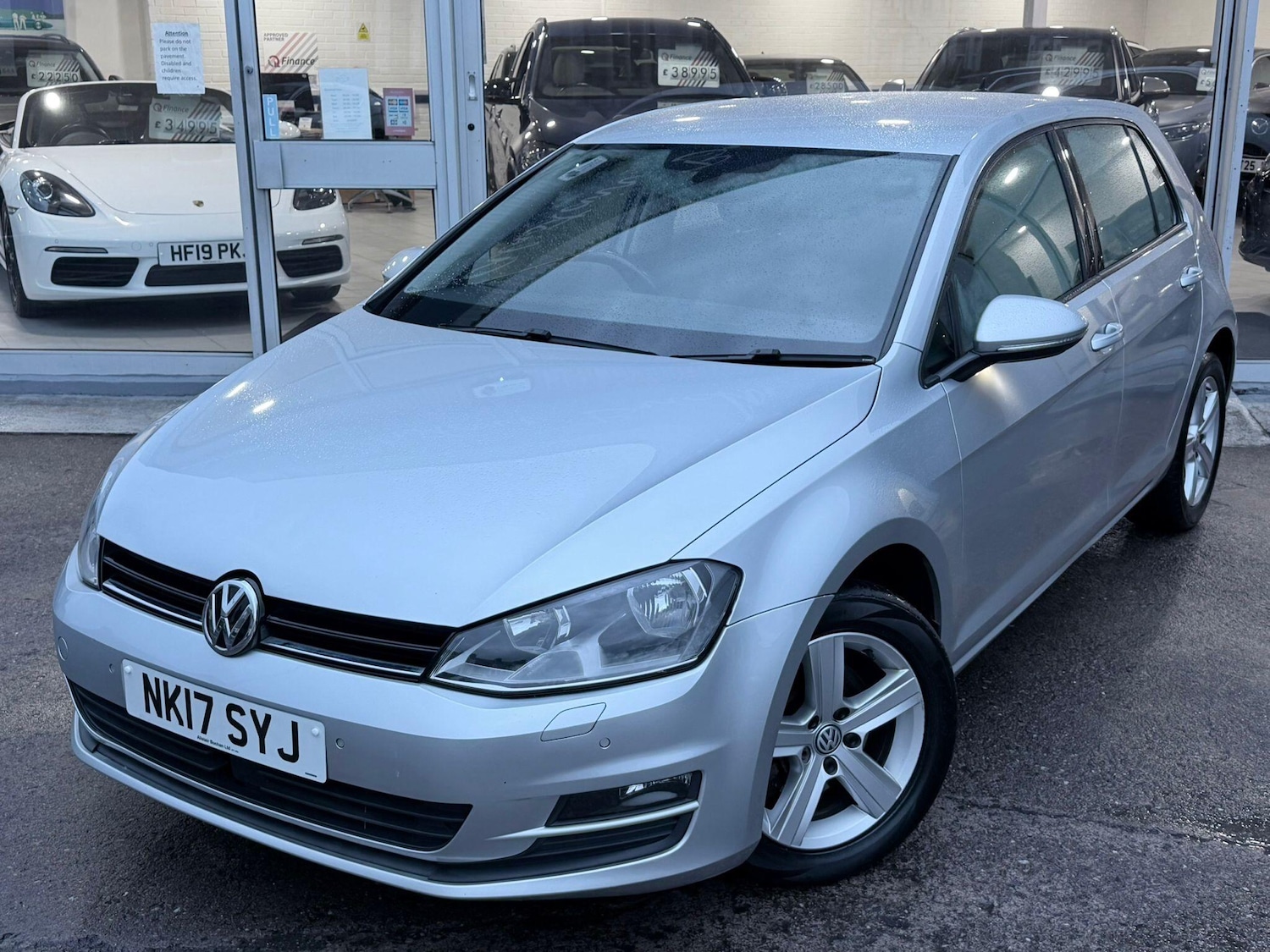 Used Volkswagen Golf for sale - 77424850: Photo 4