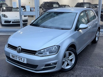 Used Volkswagen Golf 2017 for sale - 77424850: Photo