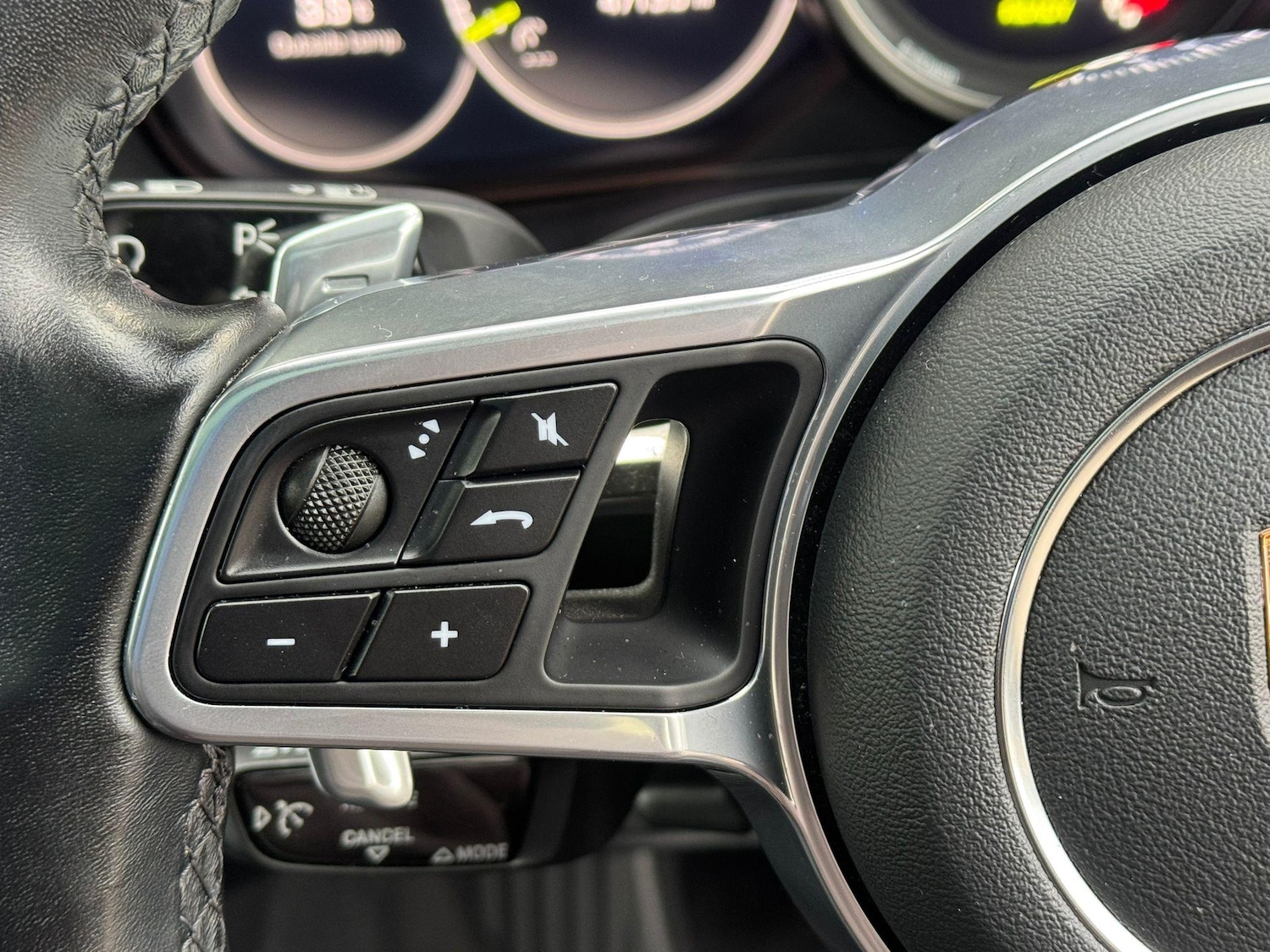 Used Porsche Cayenne 2019 for sale - 76647462: Photo 17