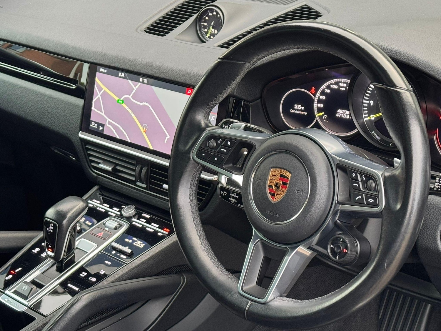 Used Porsche Cayenne 2019 for sale - 76647462: Photo 31