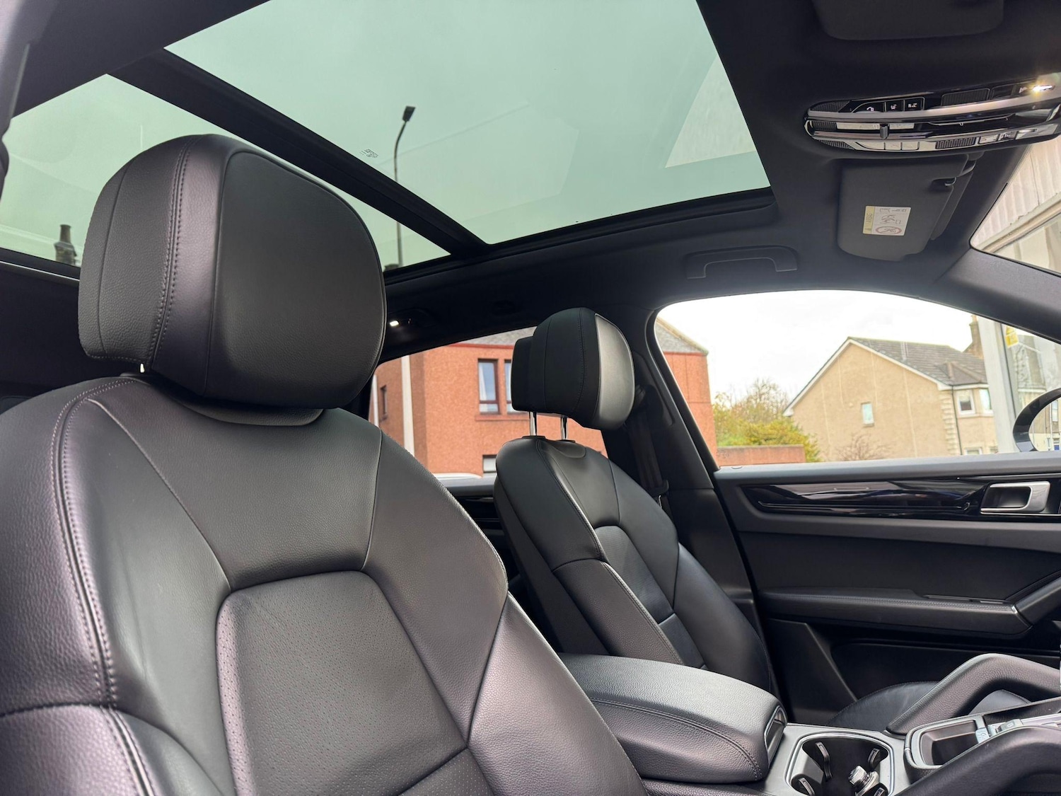 Used Porsche Cayenne 2019 for sale - 76647462: Photo 9