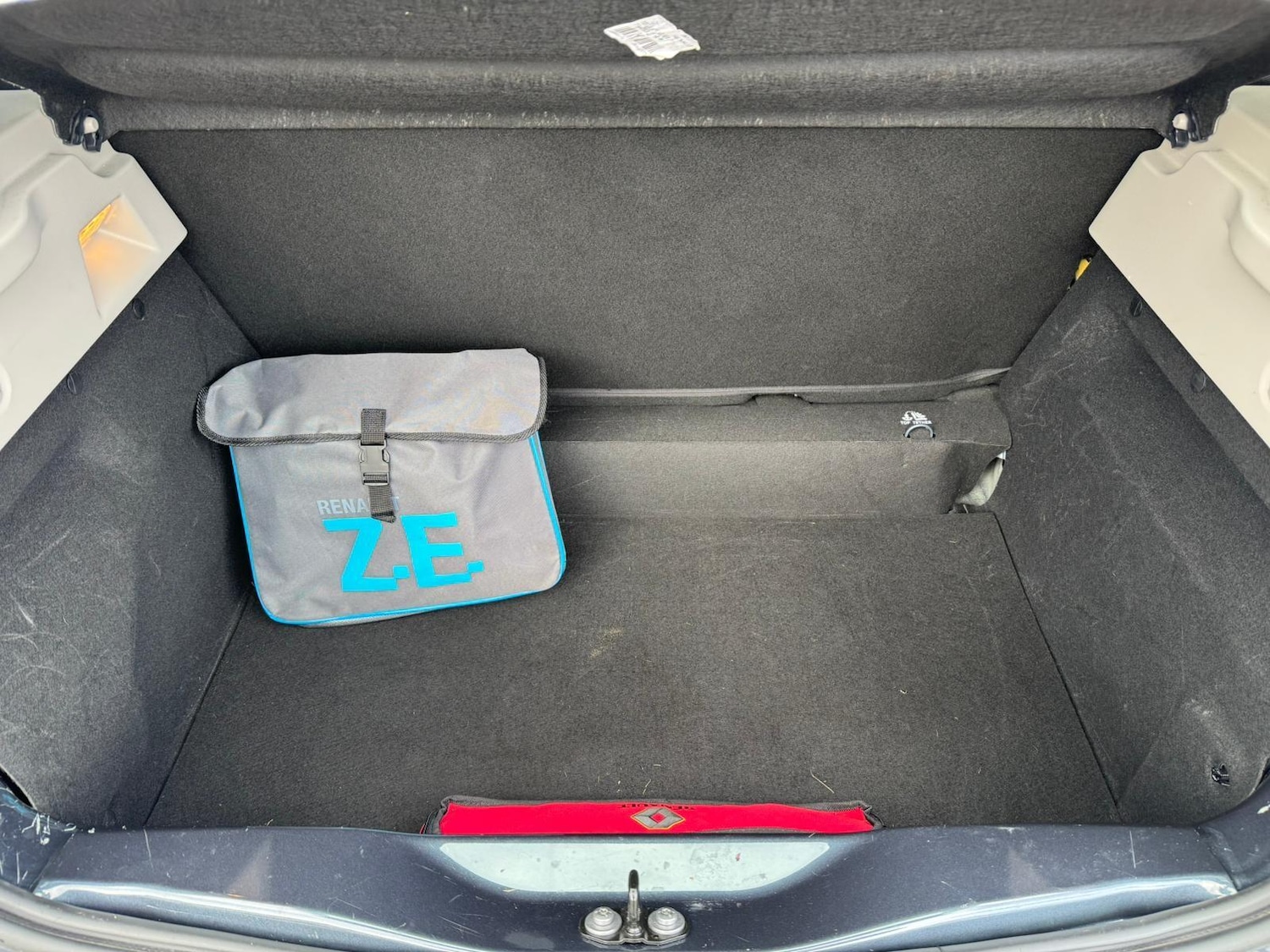 Used Renault Zoe for sale - 77254859: Photo 22