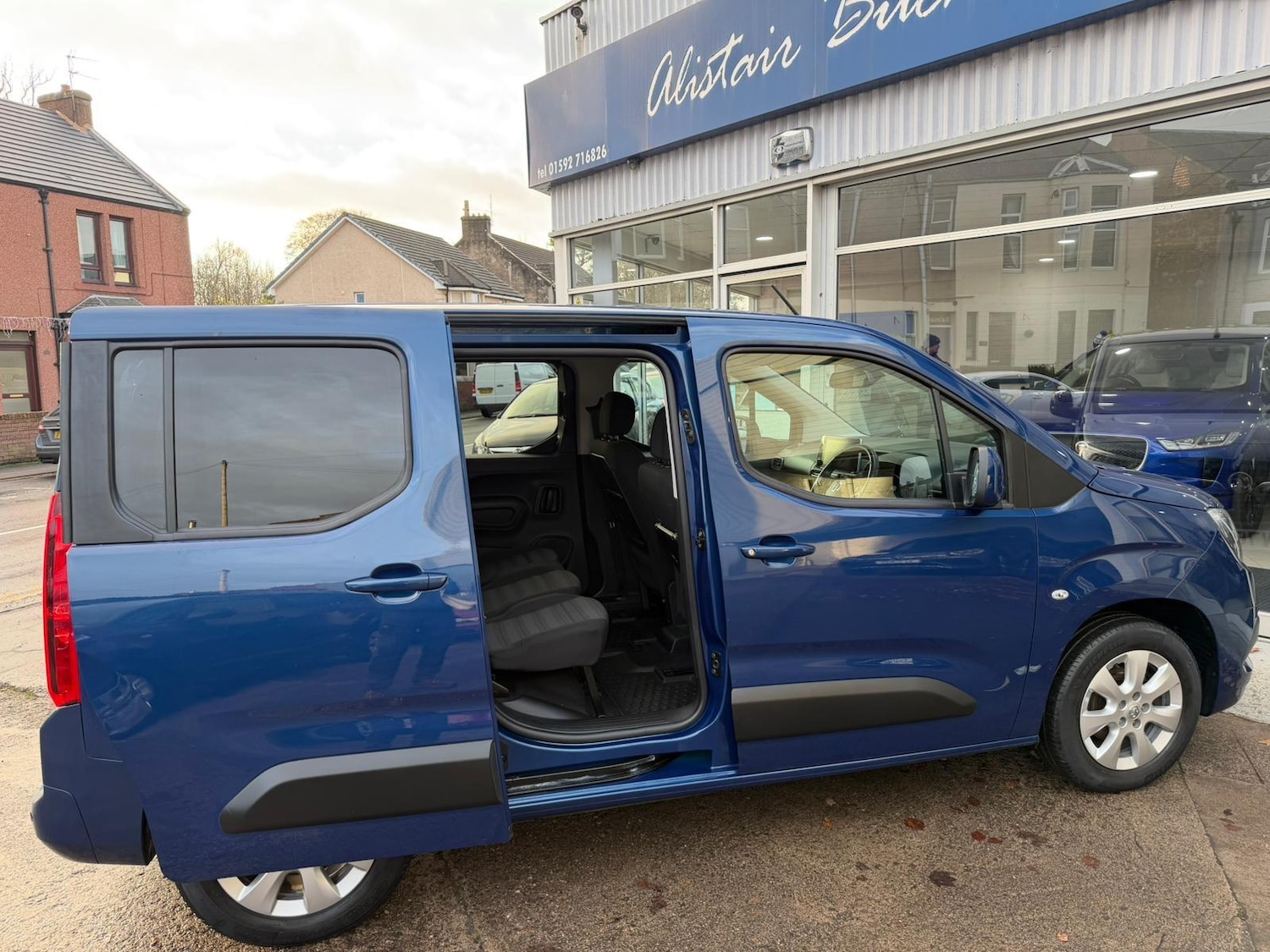 Used Vauxhall Combo Life 2021 for sale - 76994876: Photo 3