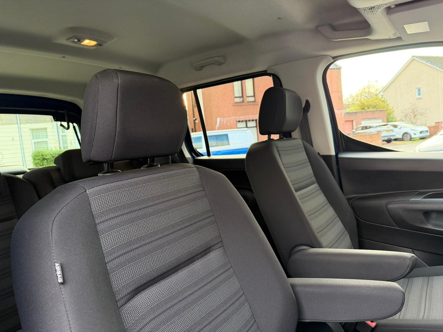 Used Vauxhall Combo Life 2021 for sale - 76994876: Photo 9