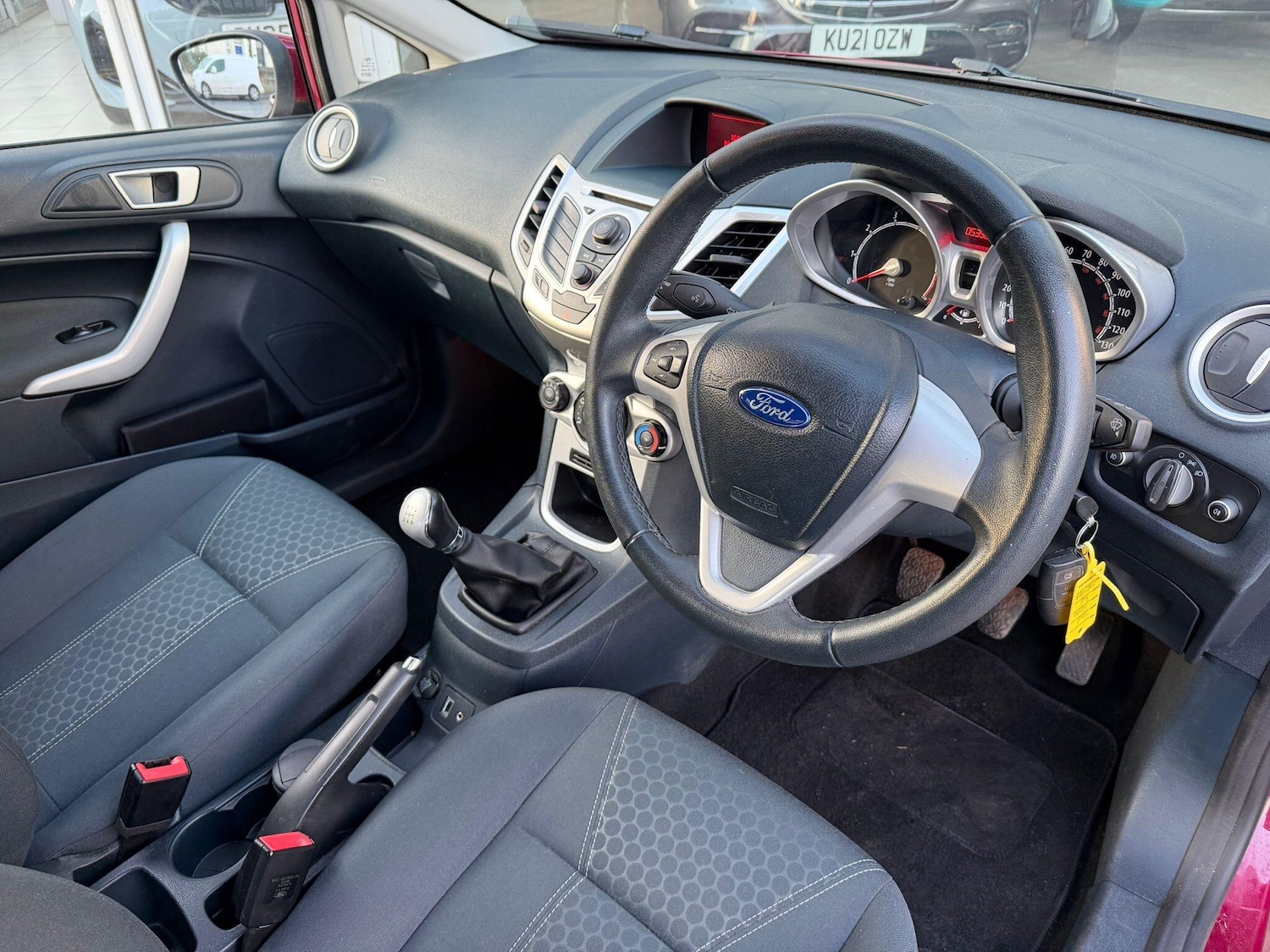 Used Ford Fiesta 2012 for sale - 77131896: Photo 8