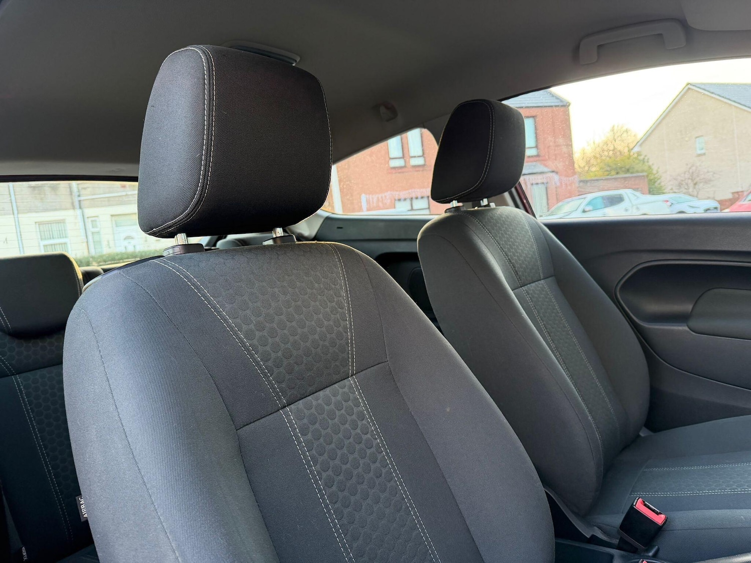 Used Ford Fiesta 2012 for sale - 77131896: Photo 9