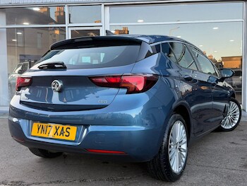 Used Vauxhall Astra 2017 for sale - 76647498: Photo