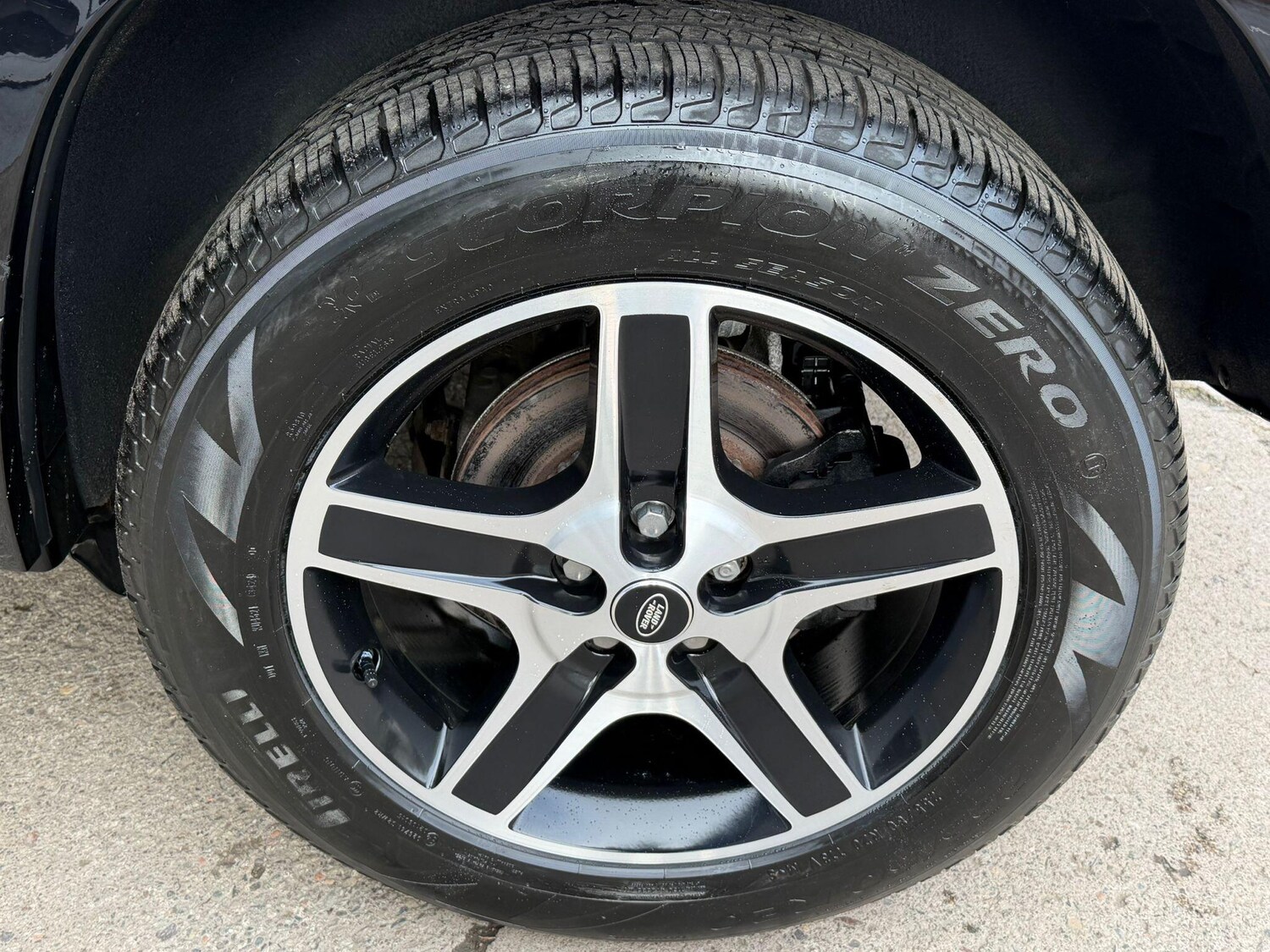 Used Land Rover Defender 110 for sale - 77683702: Photo 22