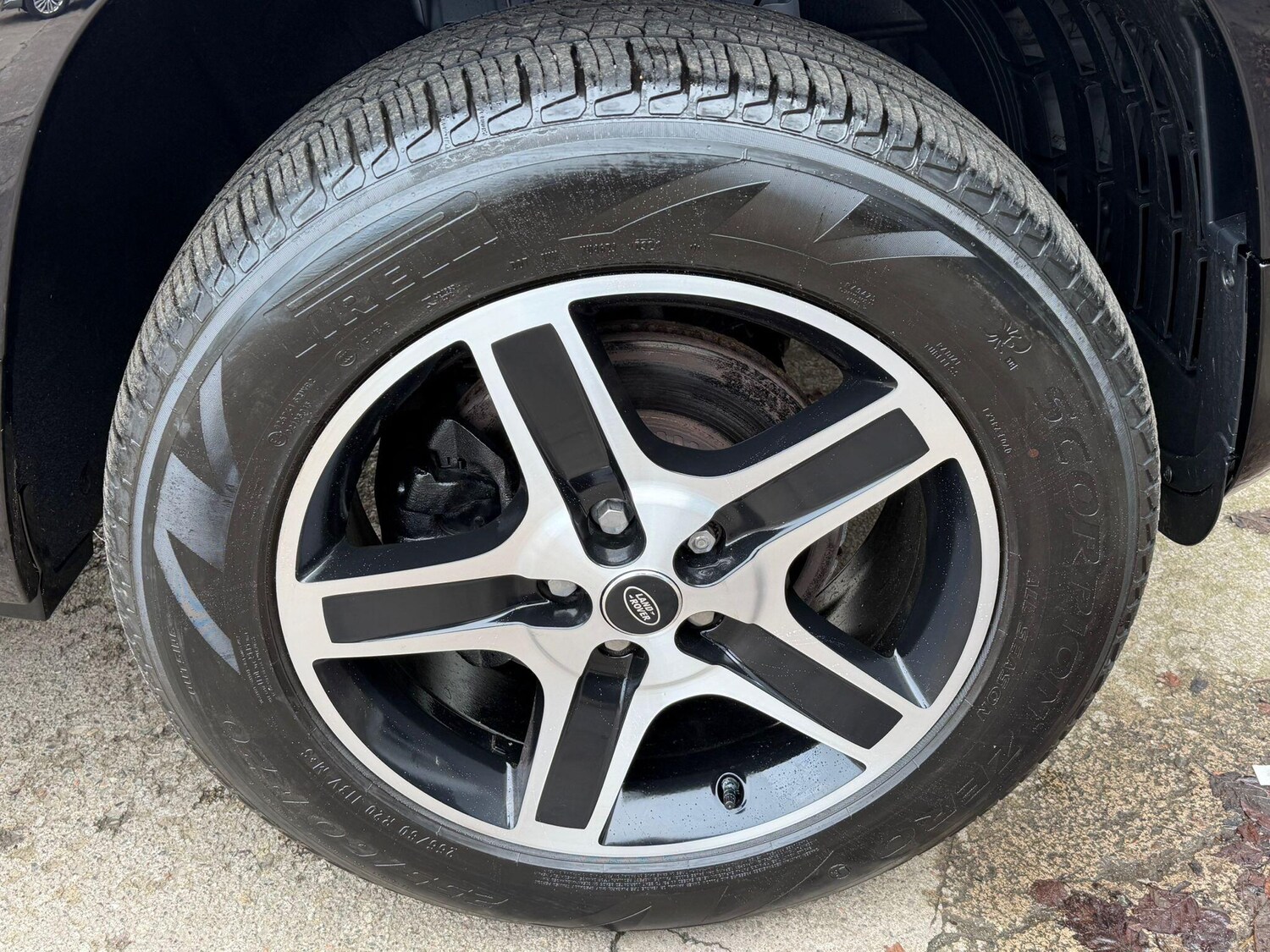 Used Land Rover Defender 110 for sale - 77683702: Photo 24