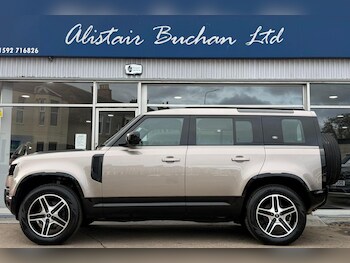 Used Land Rover Defender 110 2023 for sale - 77683702: Photo