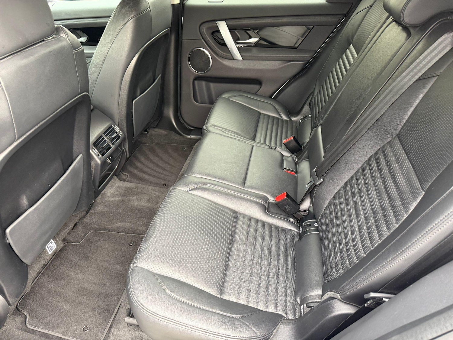 Used Land Rover Discovery Sport for sale - 77267123: Photo 11