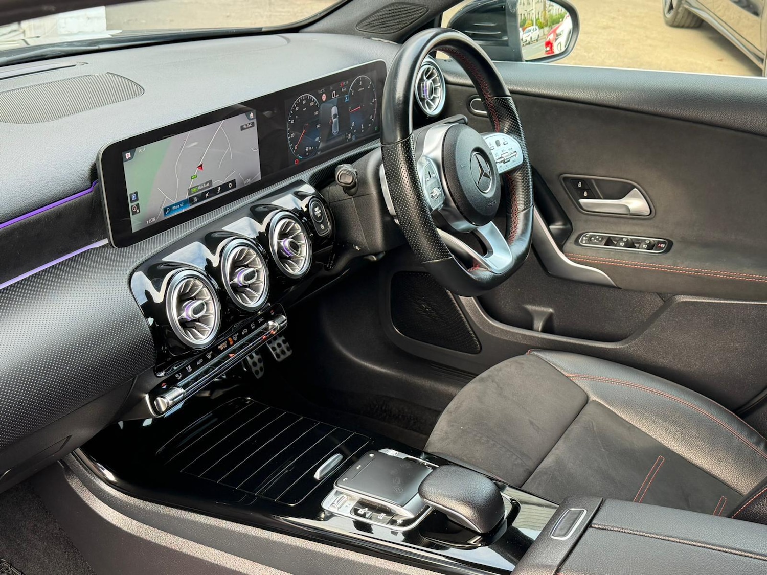 Used Mercedes-Benz A-Class 2019 for sale - 76647593: Photo 5