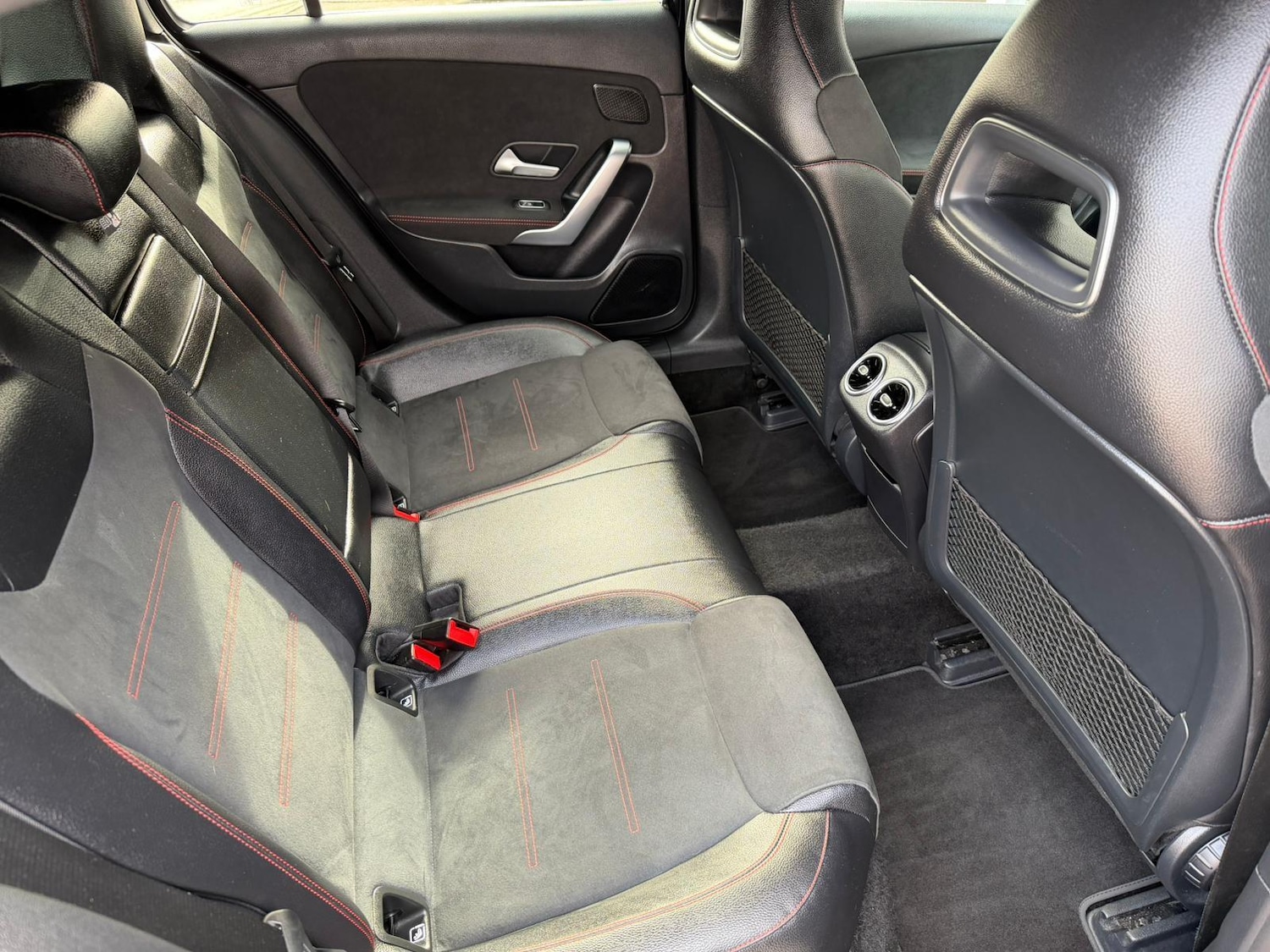 Used Mercedes-Benz A-Class 2019 for sale - 76647593: Photo 8