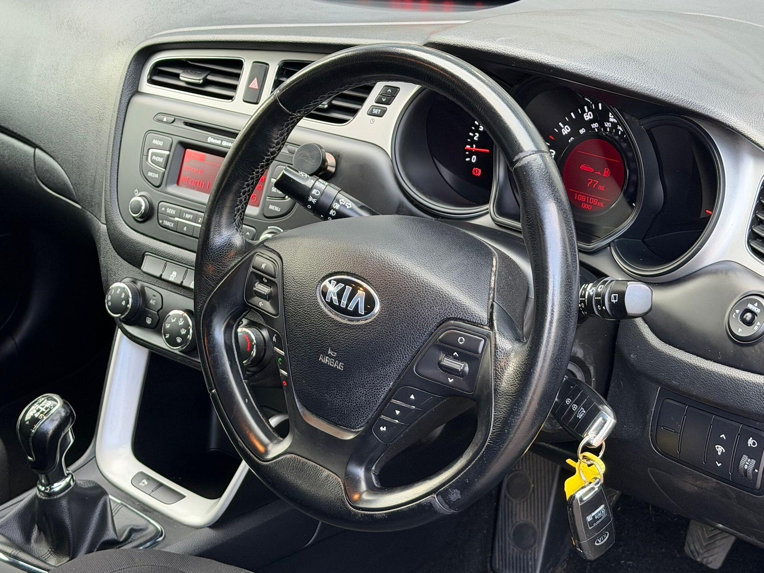 Used Kia Ceed 2015 for sale - 76656948: Photo 29