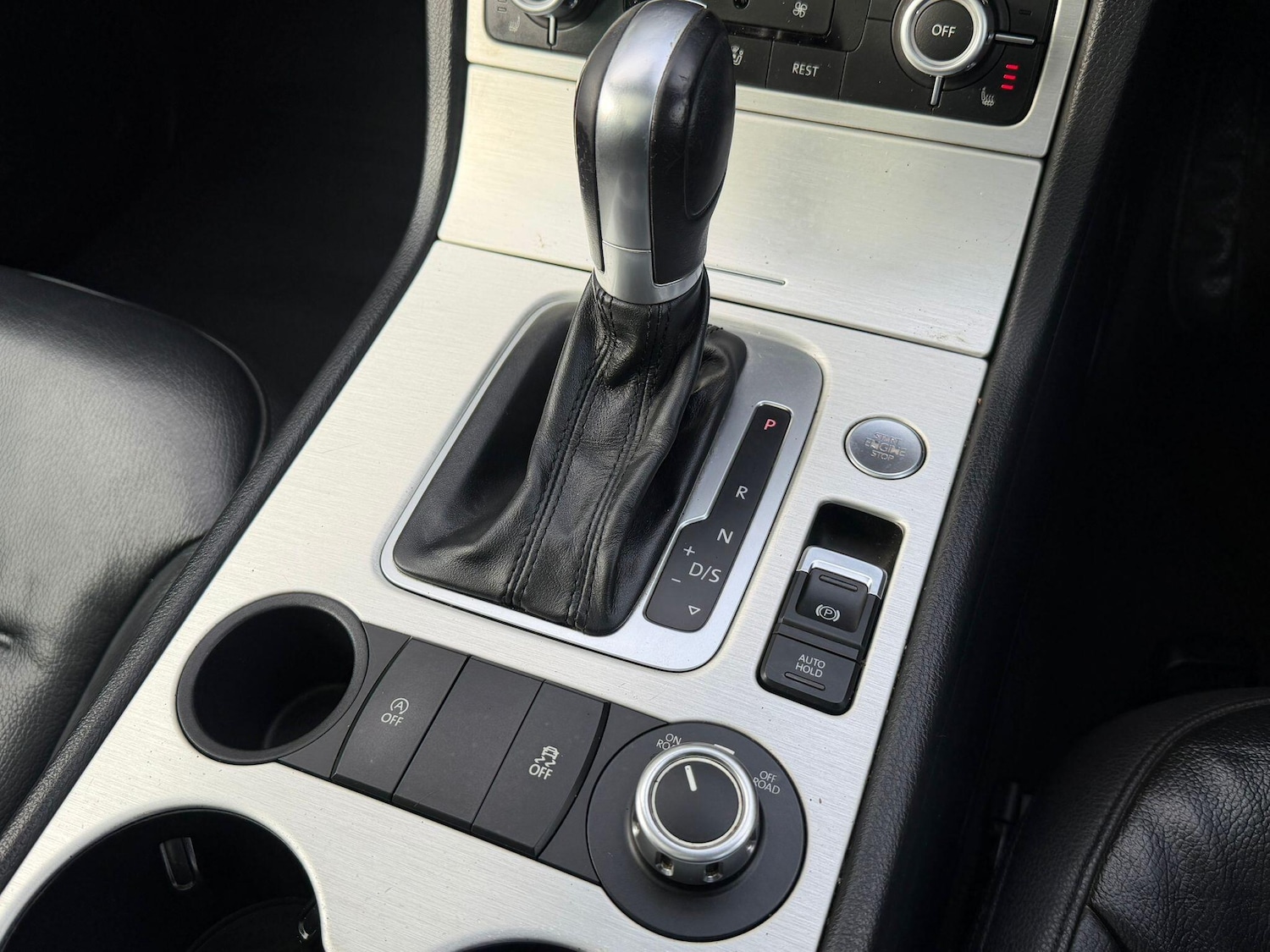 Used Volkswagen Touareg for sale - 77824255: Photo 8