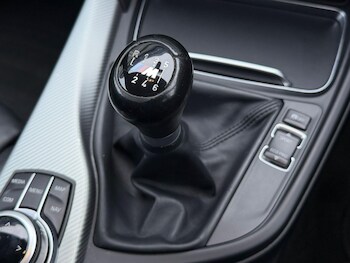 Used BMW 3 Series 2018 for sale - 77612033: Photo