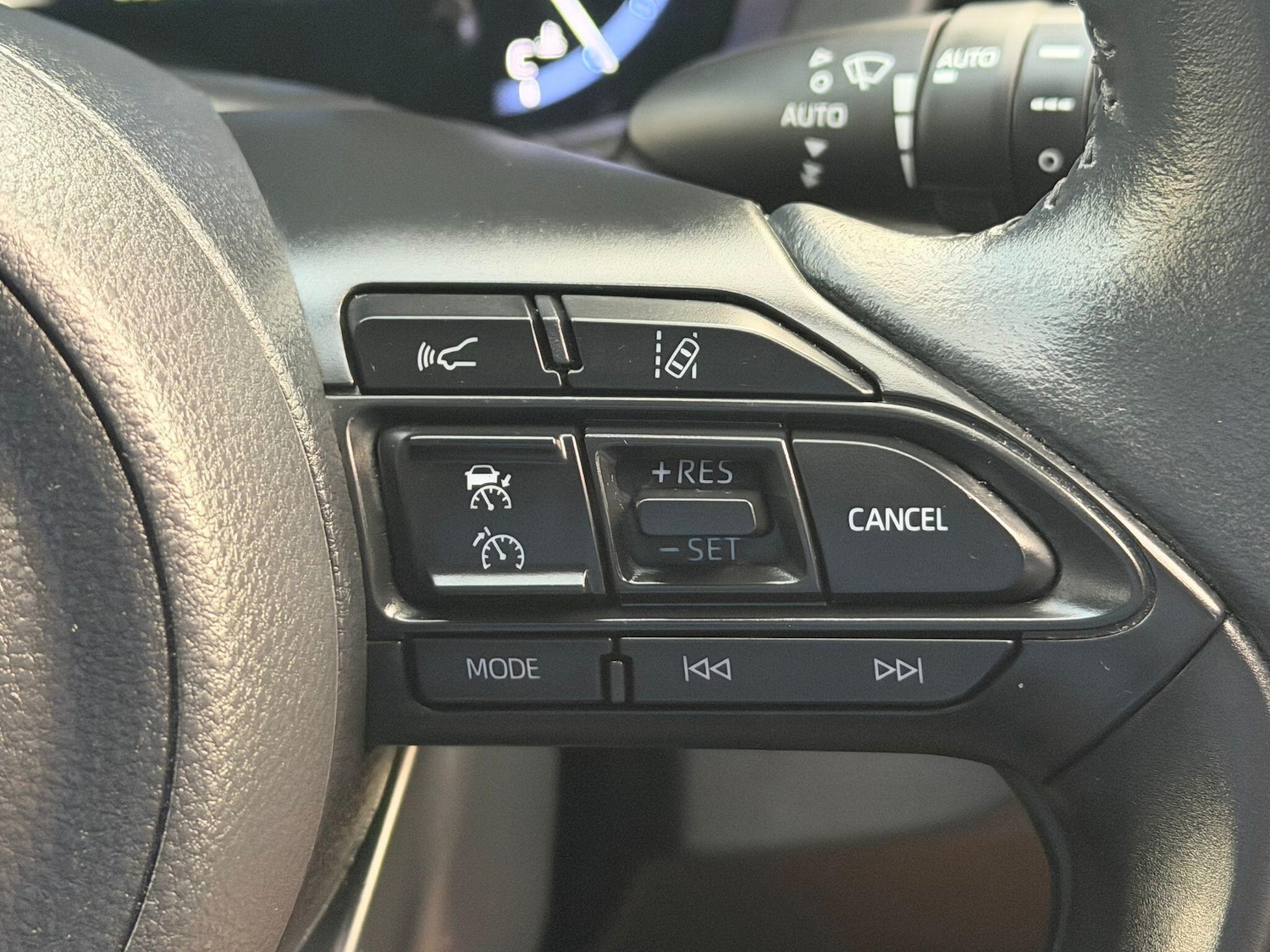 Used Toyota Yaris Cross 2022 for sale - 76647573: Photo 11