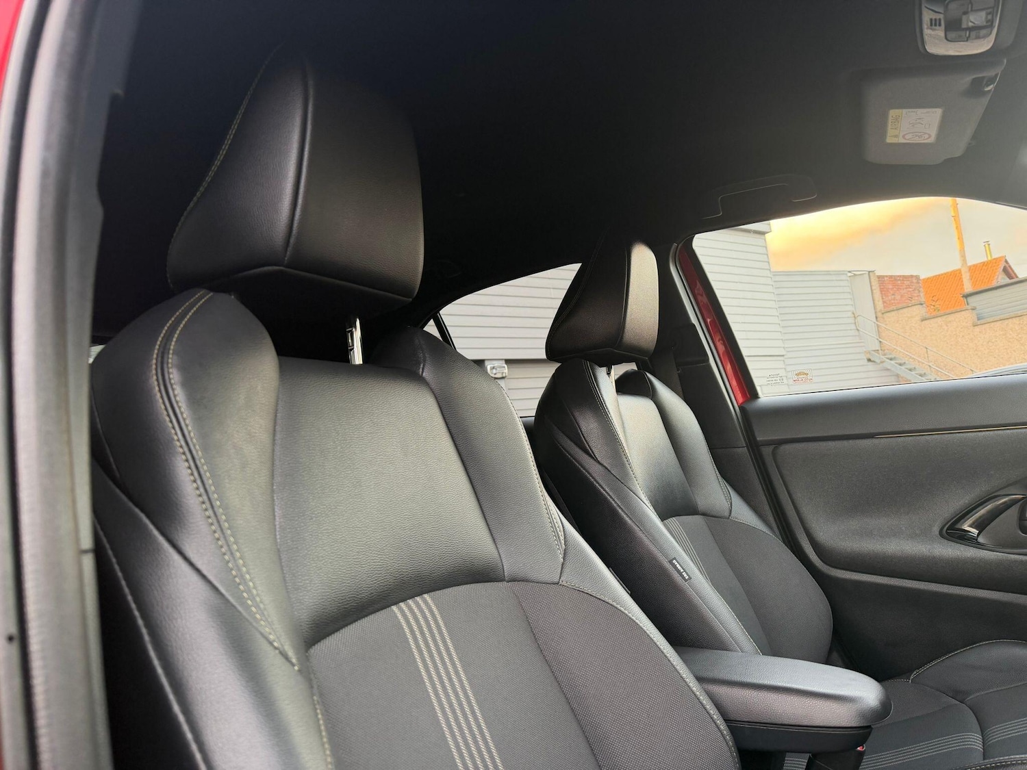 Used Toyota Yaris Cross 2022 for sale - 76647573: Photo 8