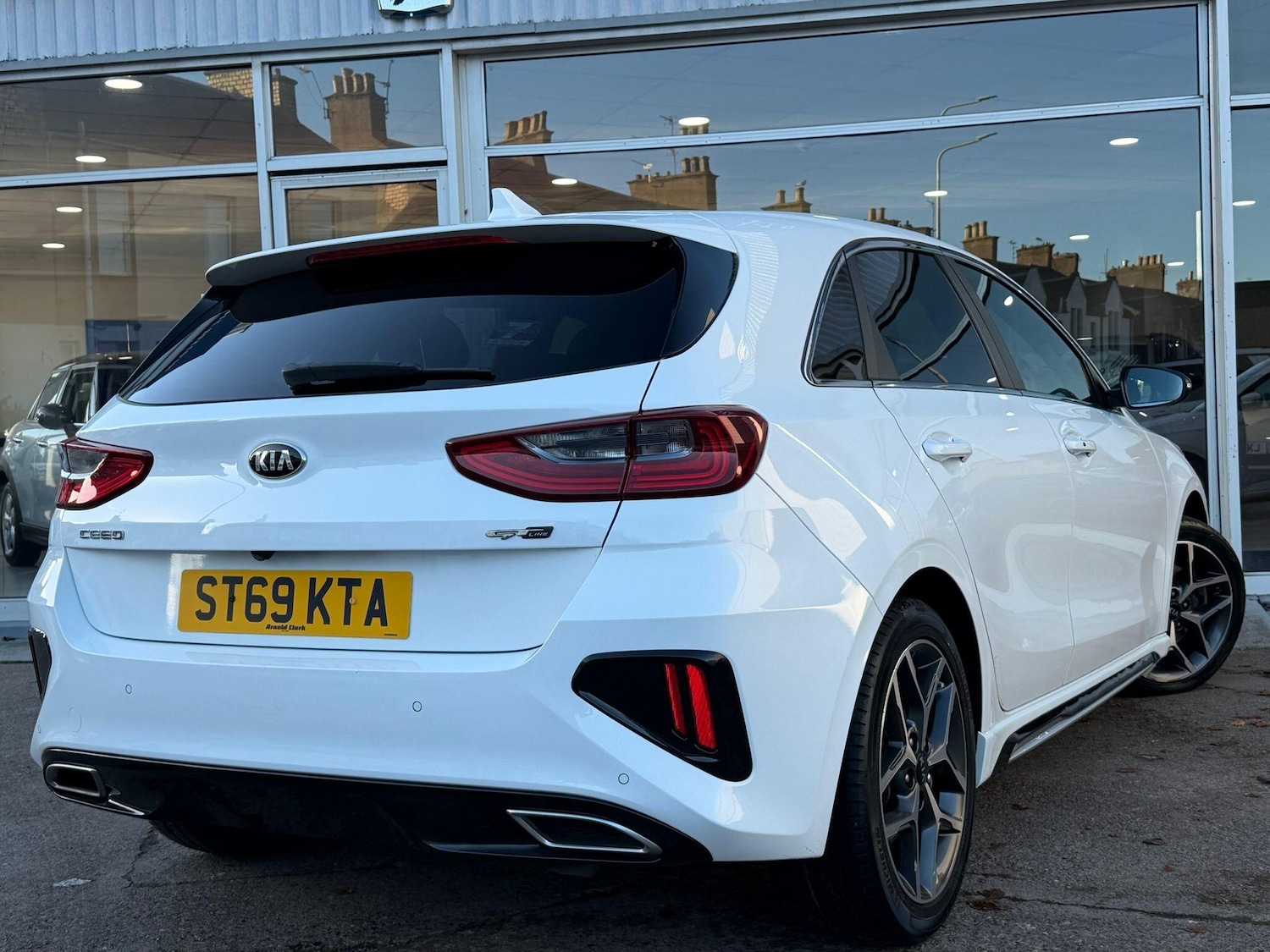 Used Kia Ceed 2019 for sale - 76689516: Photo 3