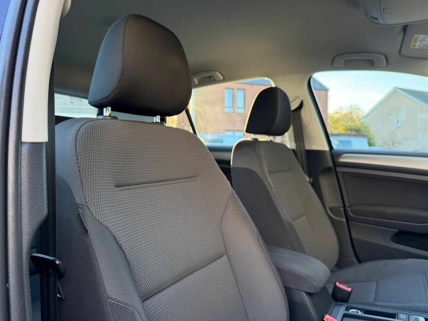 Used Volkswagen Golf 2015 for sale - 76647493: Photo 29