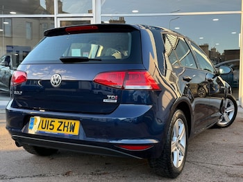 Used Volkswagen Golf 2015 for sale - 76647493: Photo