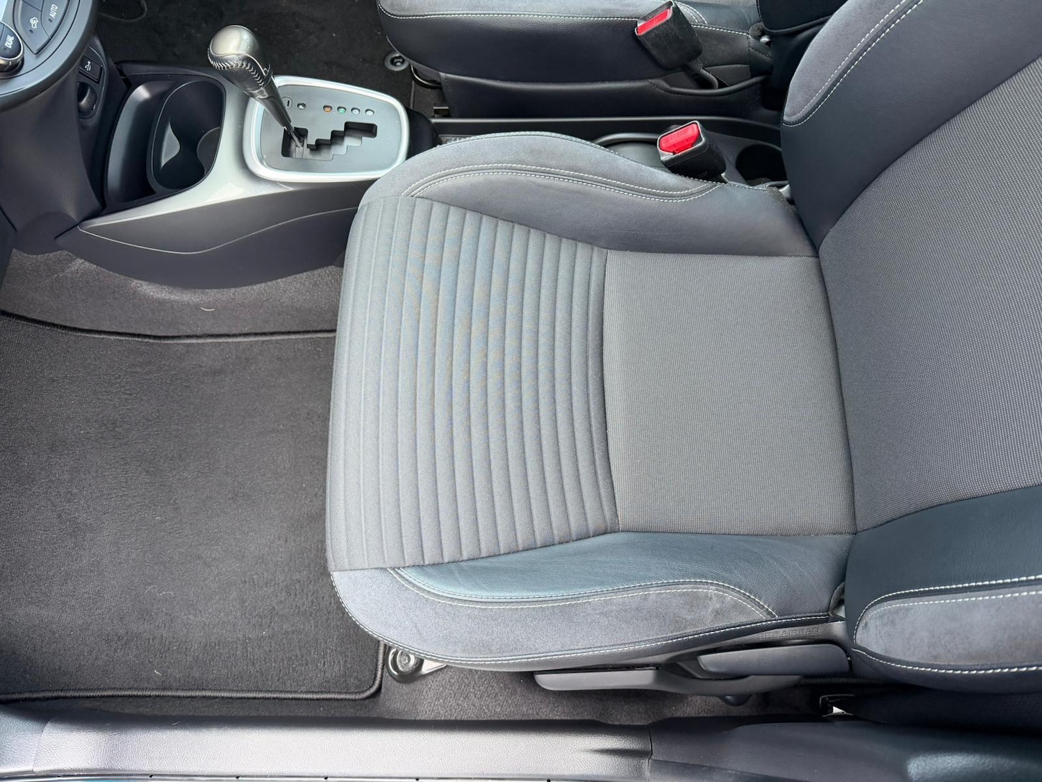 Used Toyota Yaris for sale - 77883025: Photo 28