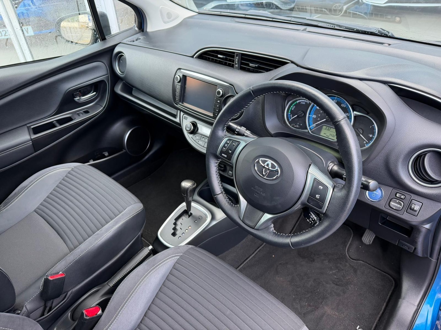 Used Toyota Yaris for sale - 77883025: Photo 6