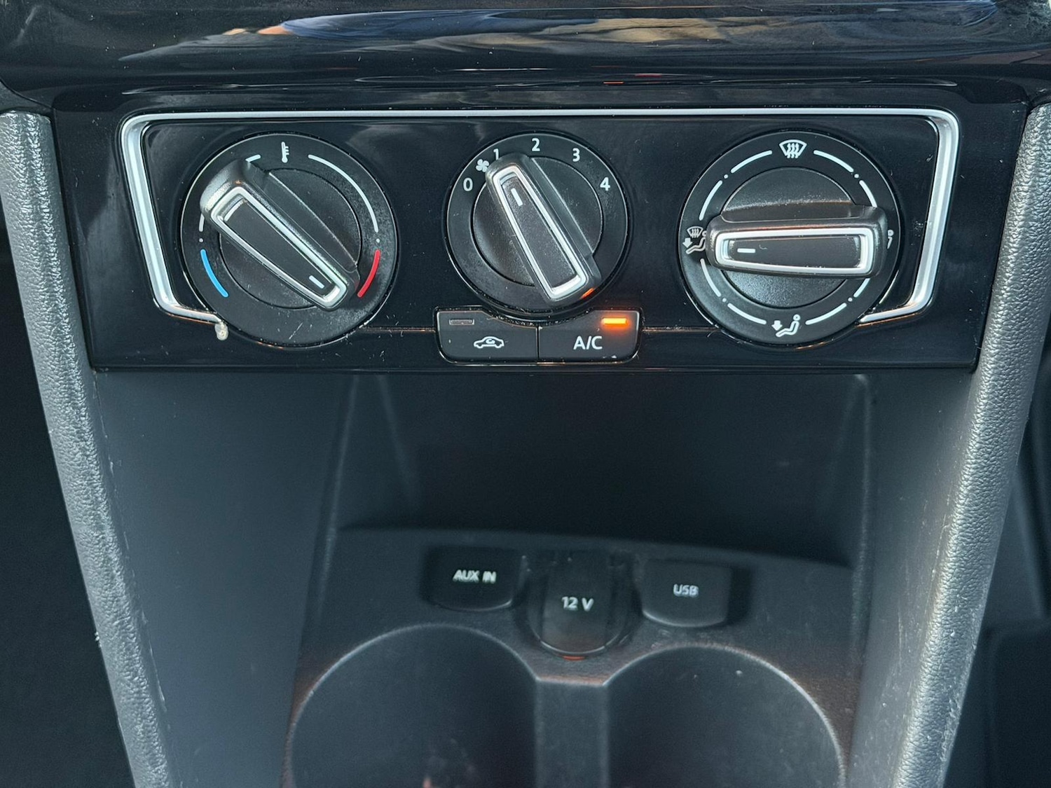 Used Volkswagen Polo for sale - 77016954: Photo 15