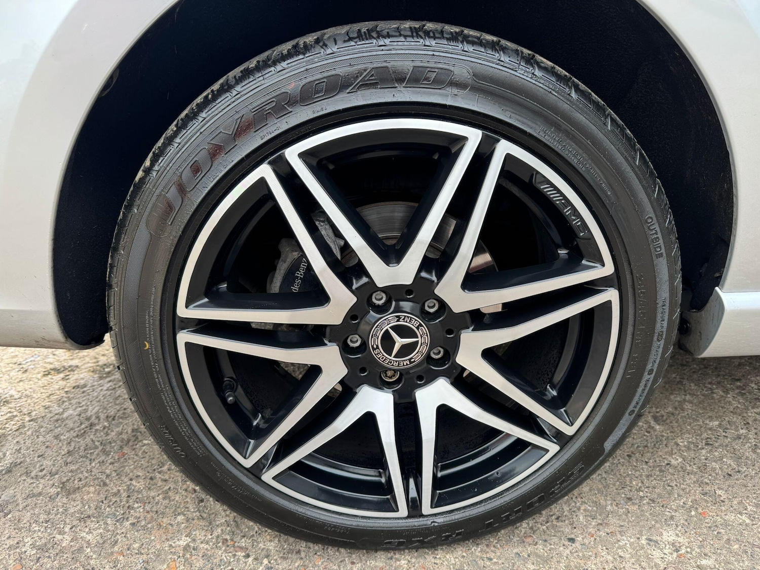 Used Mercedes-Benz V-Class 2023 for sale - 76647575: Photo 23