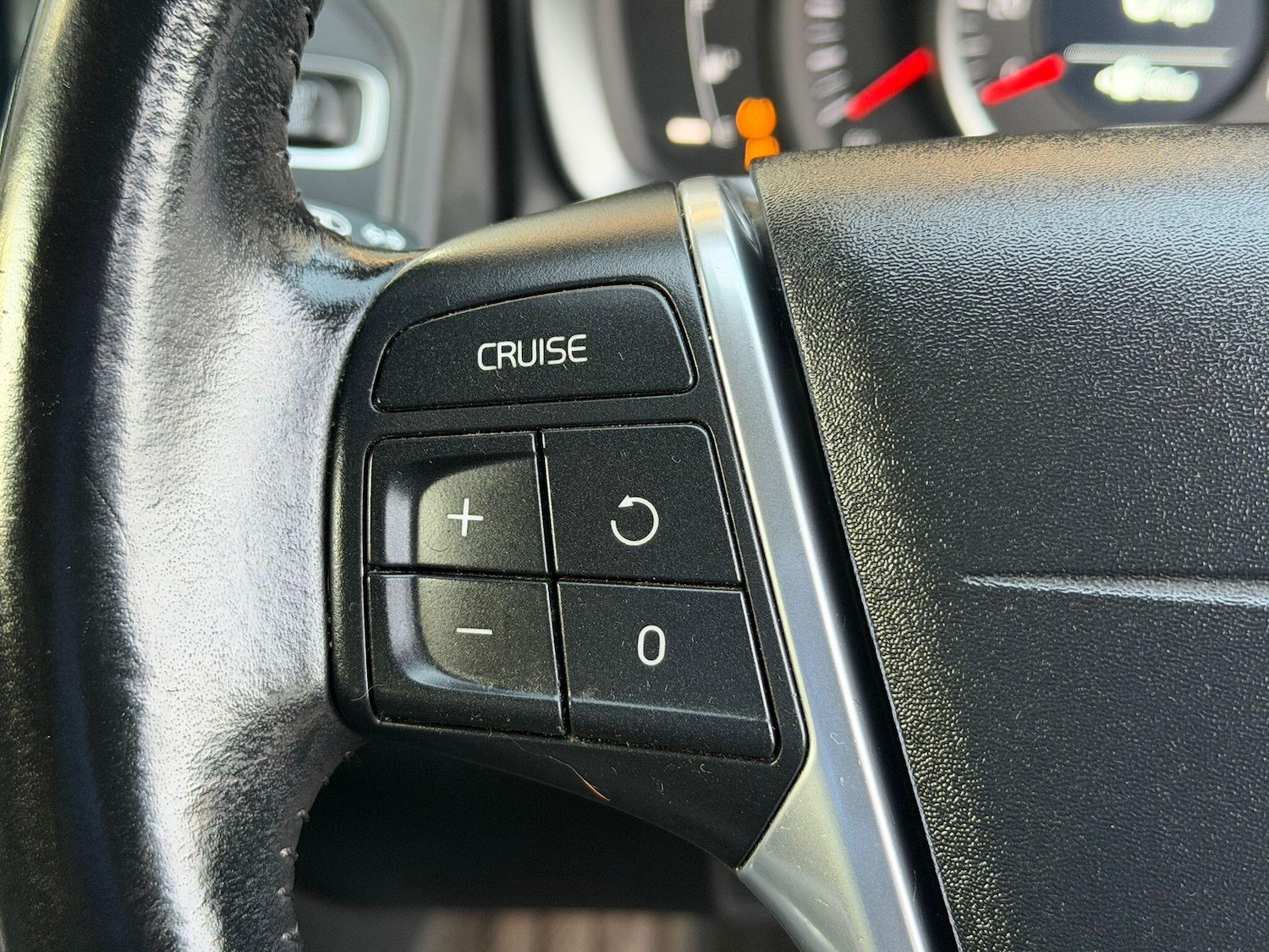 Used Volvo XC60 2016 for sale - 77131013: Photo 14