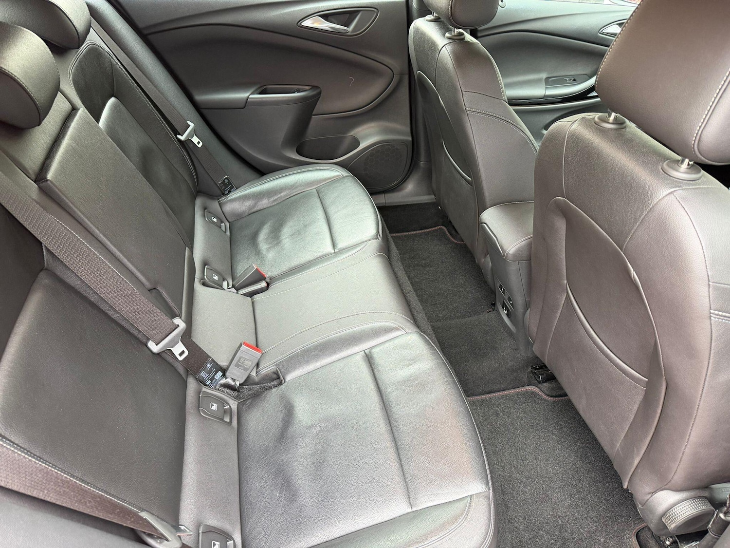 Used Vauxhall Astra for sale - 77331296: Photo 11