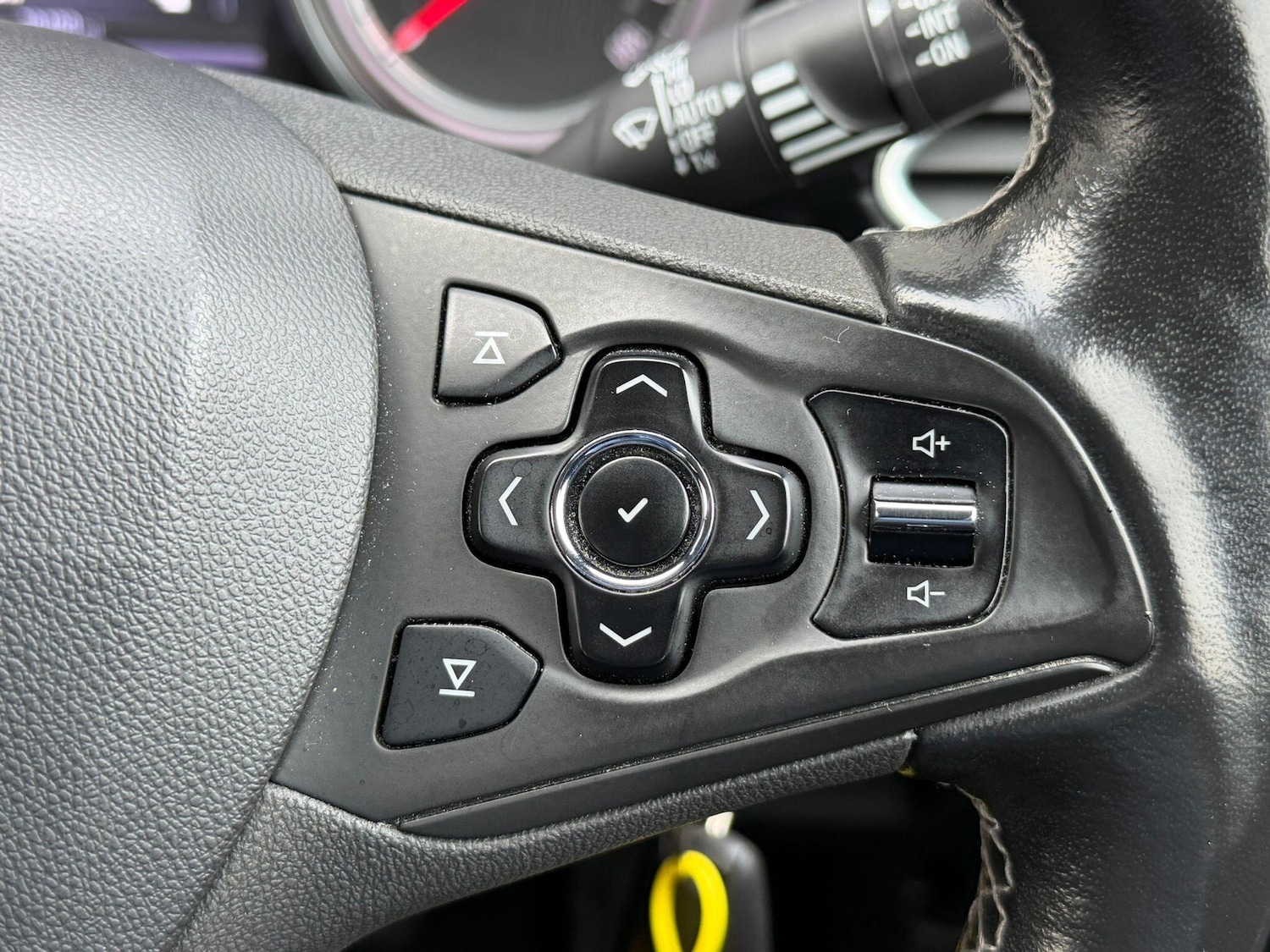 Used Vauxhall Astra for sale - 77331296: Photo 13