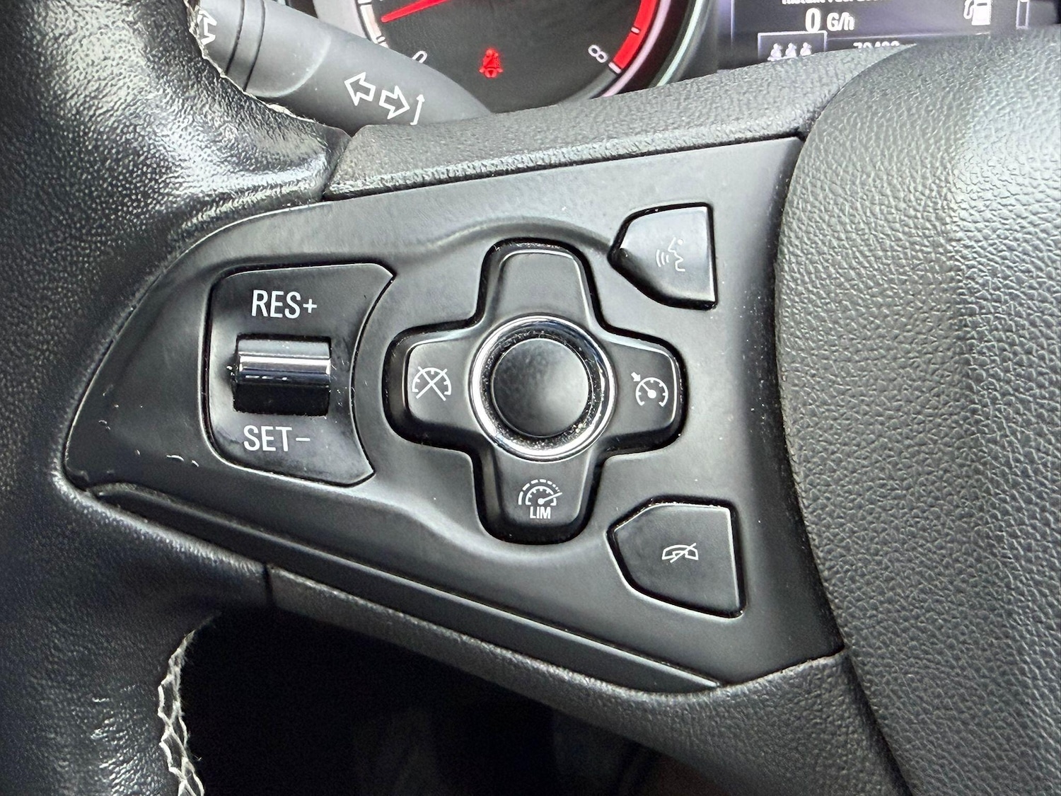 Used Vauxhall Astra for sale - 77331296: Photo 14