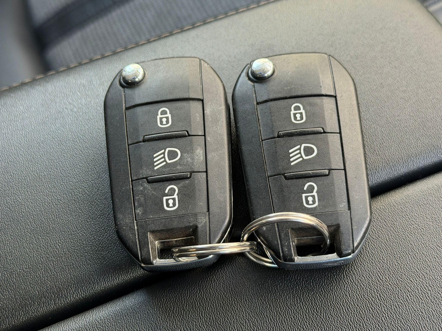 Used Peugeot 3008 2018 for sale - 77737314: Photo 13