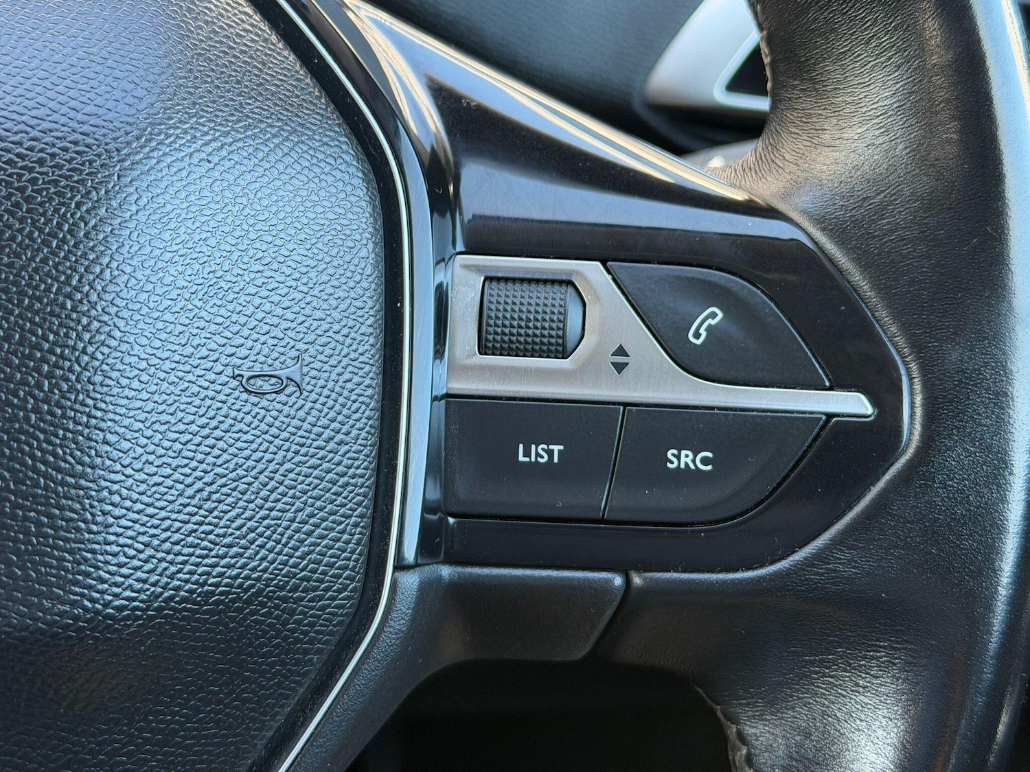 Used Peugeot 3008 2018 for sale - 77737314: Photo 14