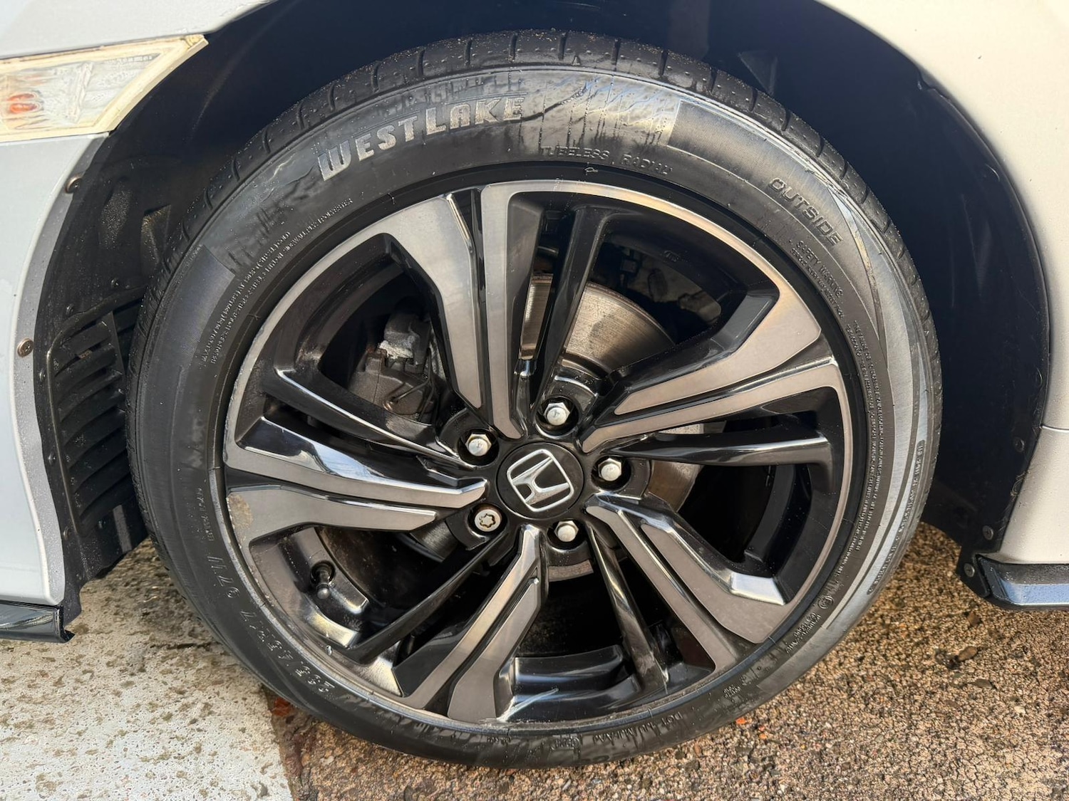 Used Honda Civic 2018 for sale - 76771980: Photo 15